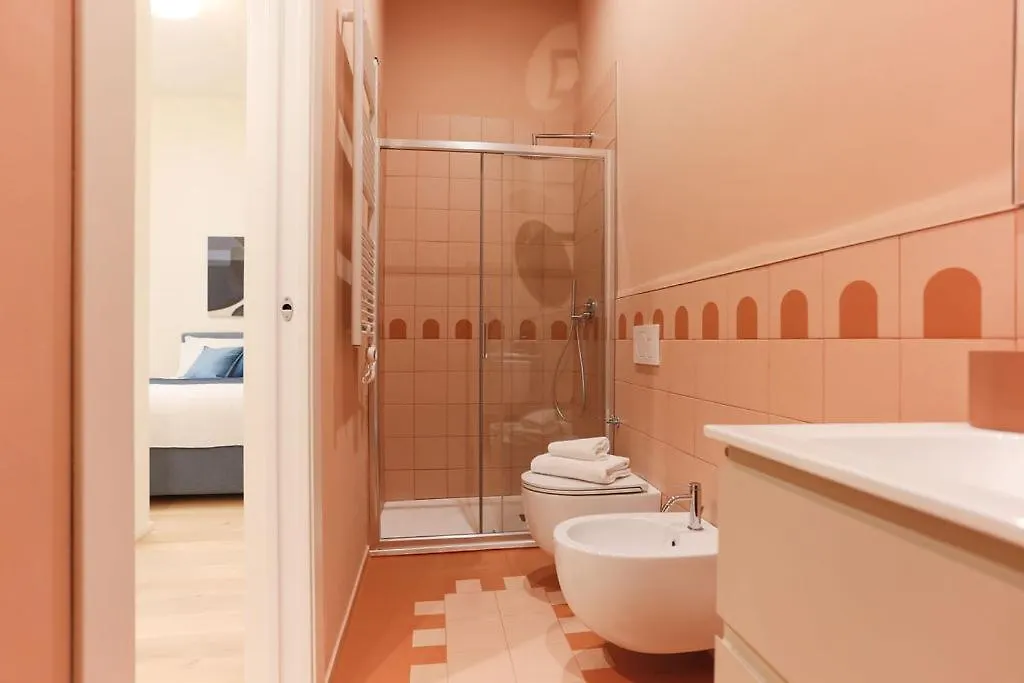The Best Rent - Characterful Two-Bedroom Flat Steps From Palestro Milan